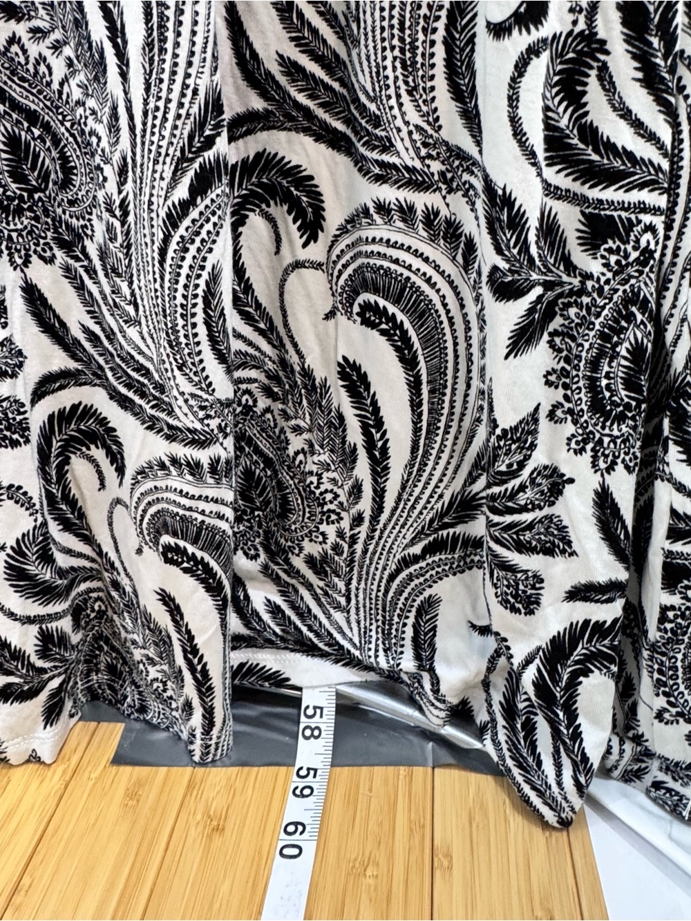 INC Black White Paisley Maxi Dress Sleeveless Boho Stretch Size Small Y2K Gown!! - Picture 4 of 6